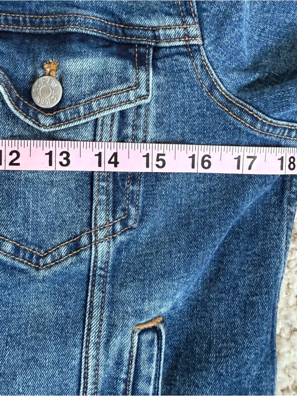 J CREW Womens Denim Classic Jean Jacket Blue Size Medium Timeless Trucker Jacket - Picture 12 of 15